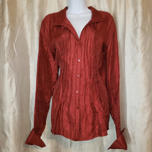 NWOT Coldwater Creek red pleated shimmer button down blouse Womens Large - Picture 2 of 6